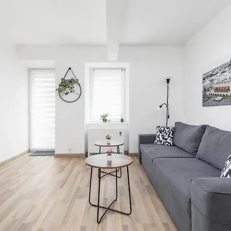Daire Underground Debnicki Main Square By Renters *